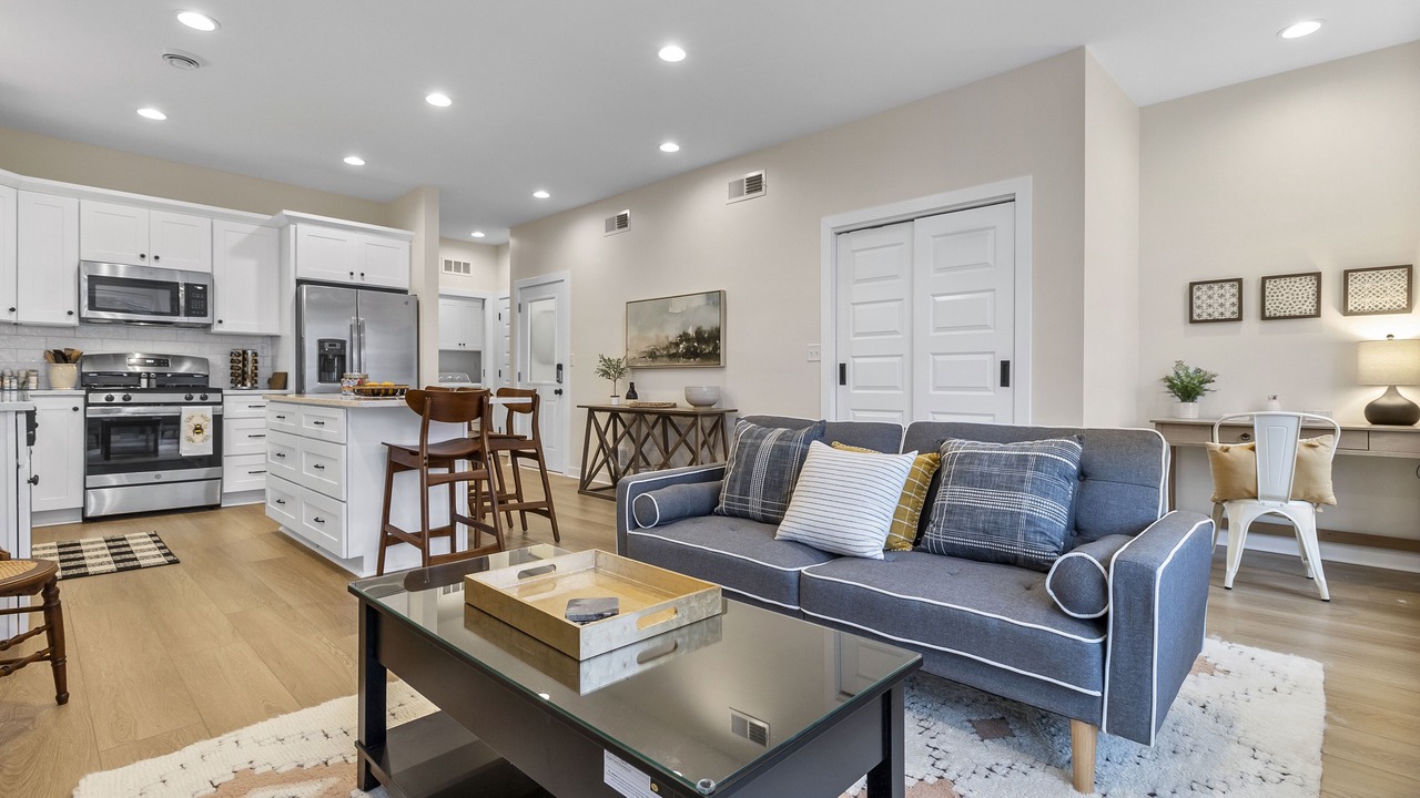 Photo of Livingroom in Historic Downtown Racine