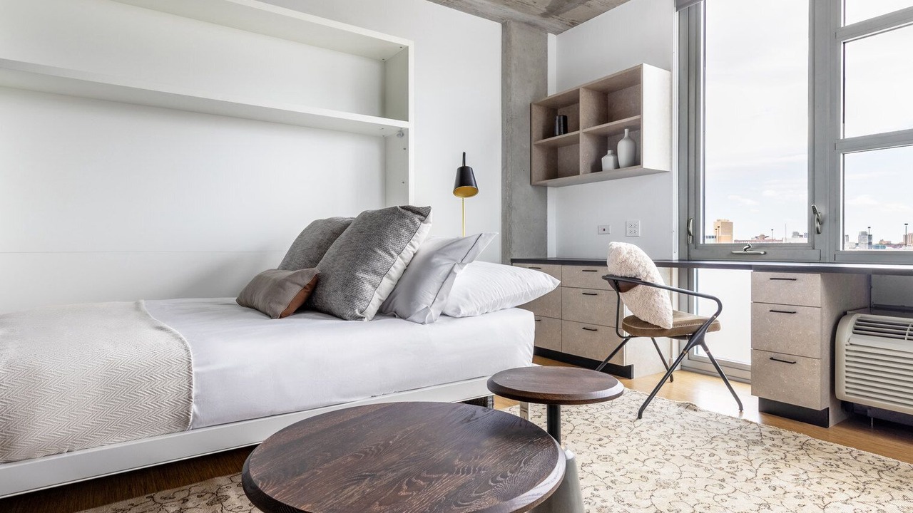 Photo of Bedroom in River North