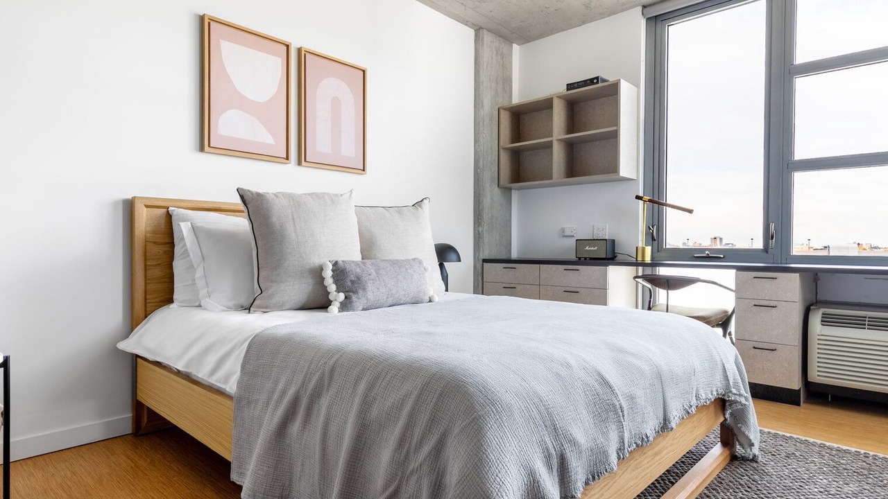 Photo of Bedroom in River North