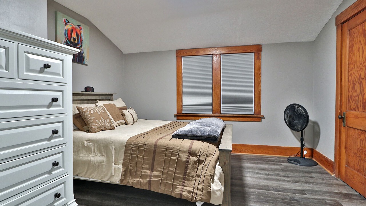 Photo of Bedroom in Southeast Omaha