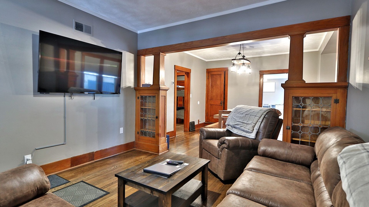 Photo of Livingroom in Southeast Omaha