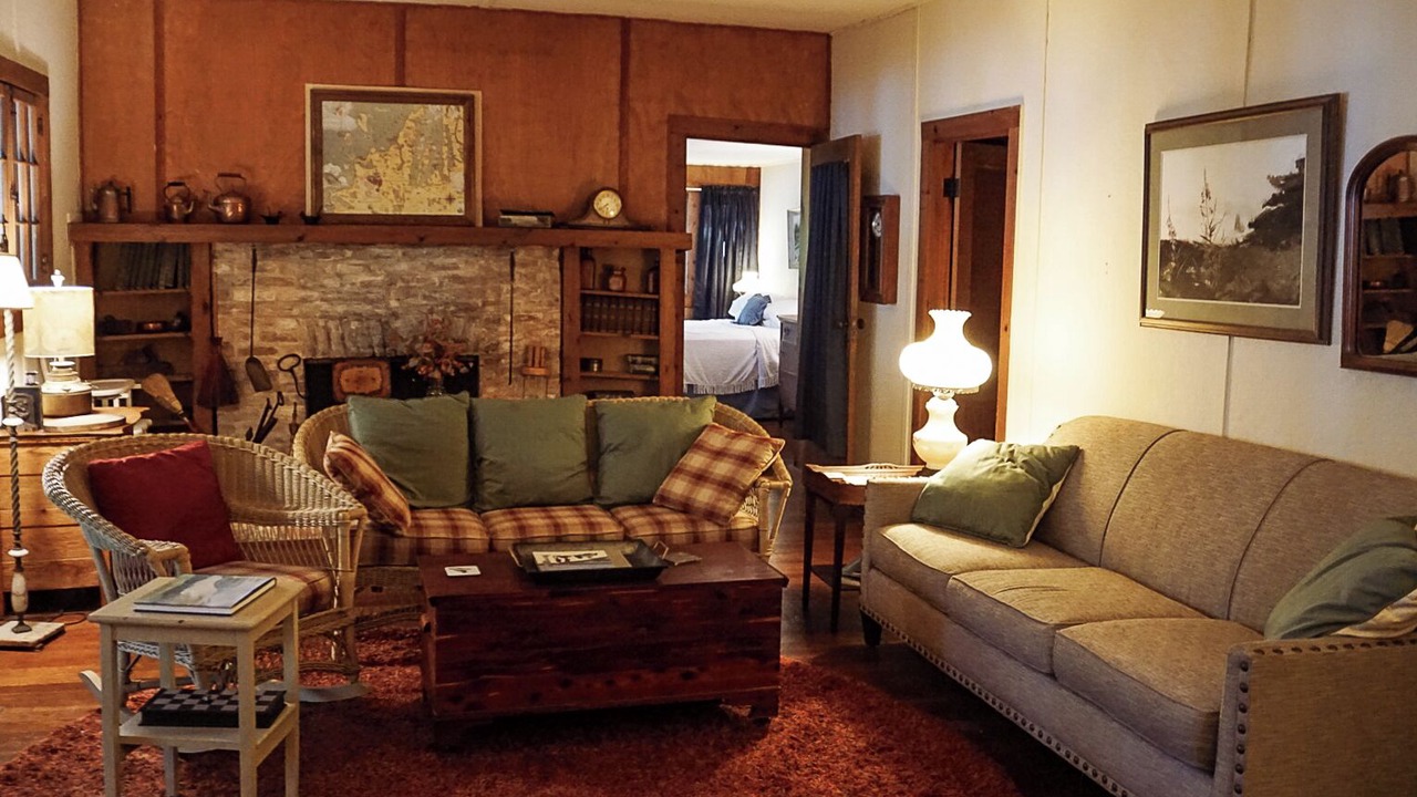 Photo of Livingroom in Glen Arbor