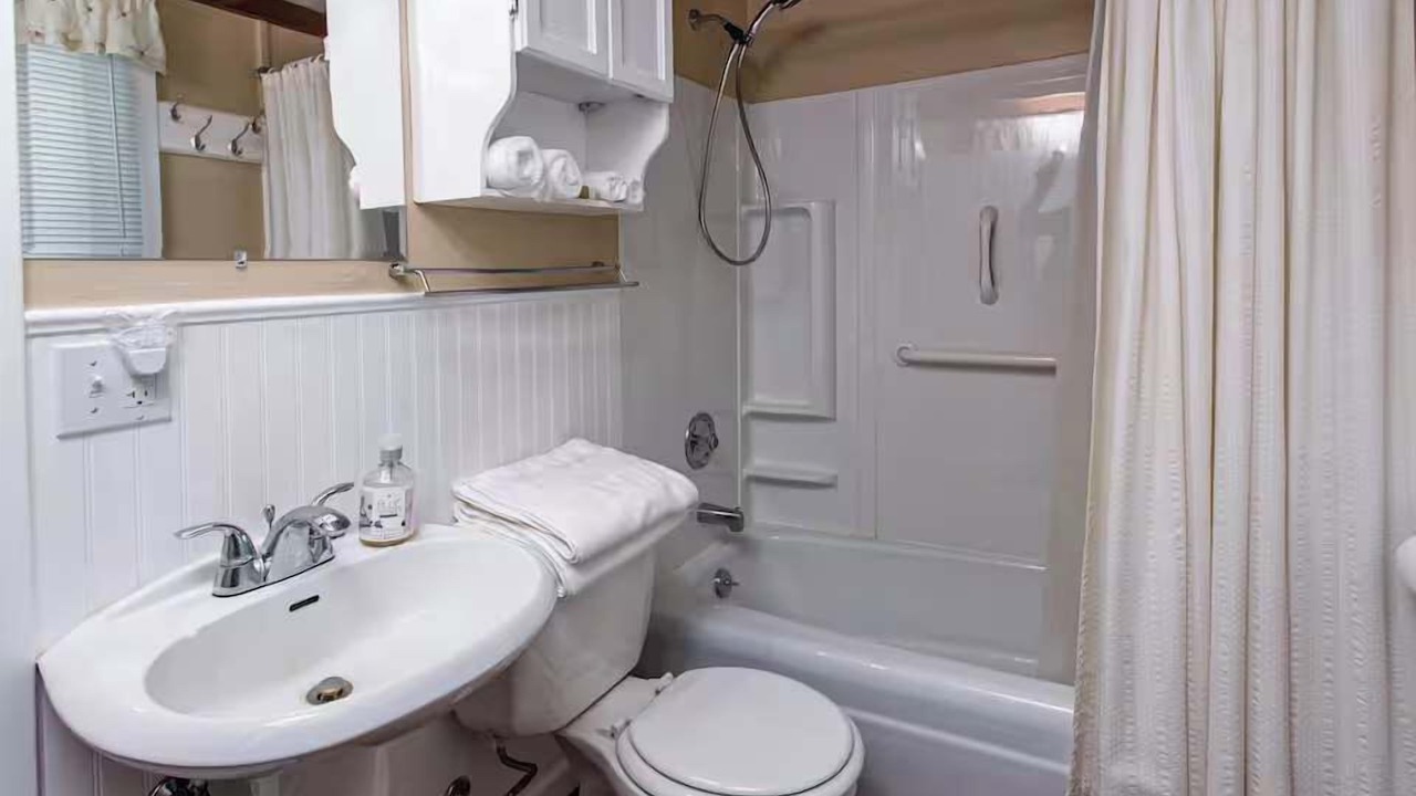 Photo of Bathroom in Ephraim