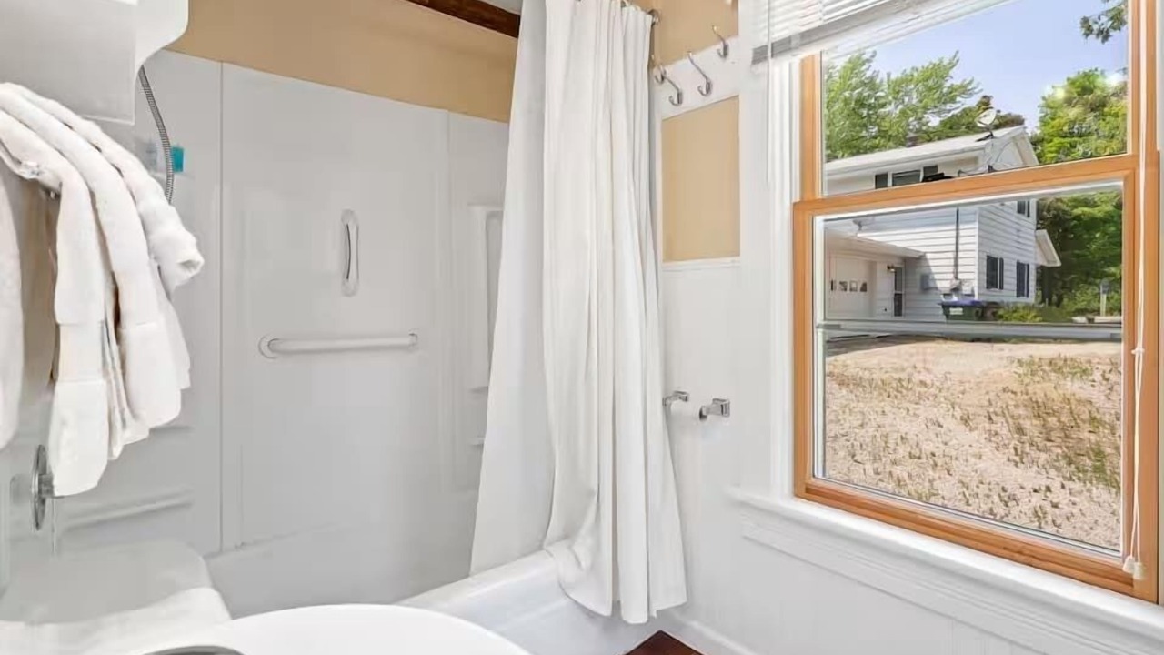 Photo of Bathroom in Ephraim