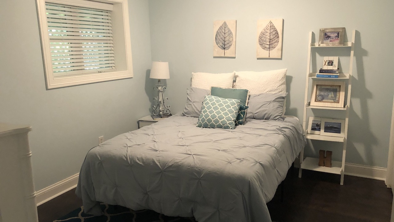 Photo of Bedroom in Williams Bay