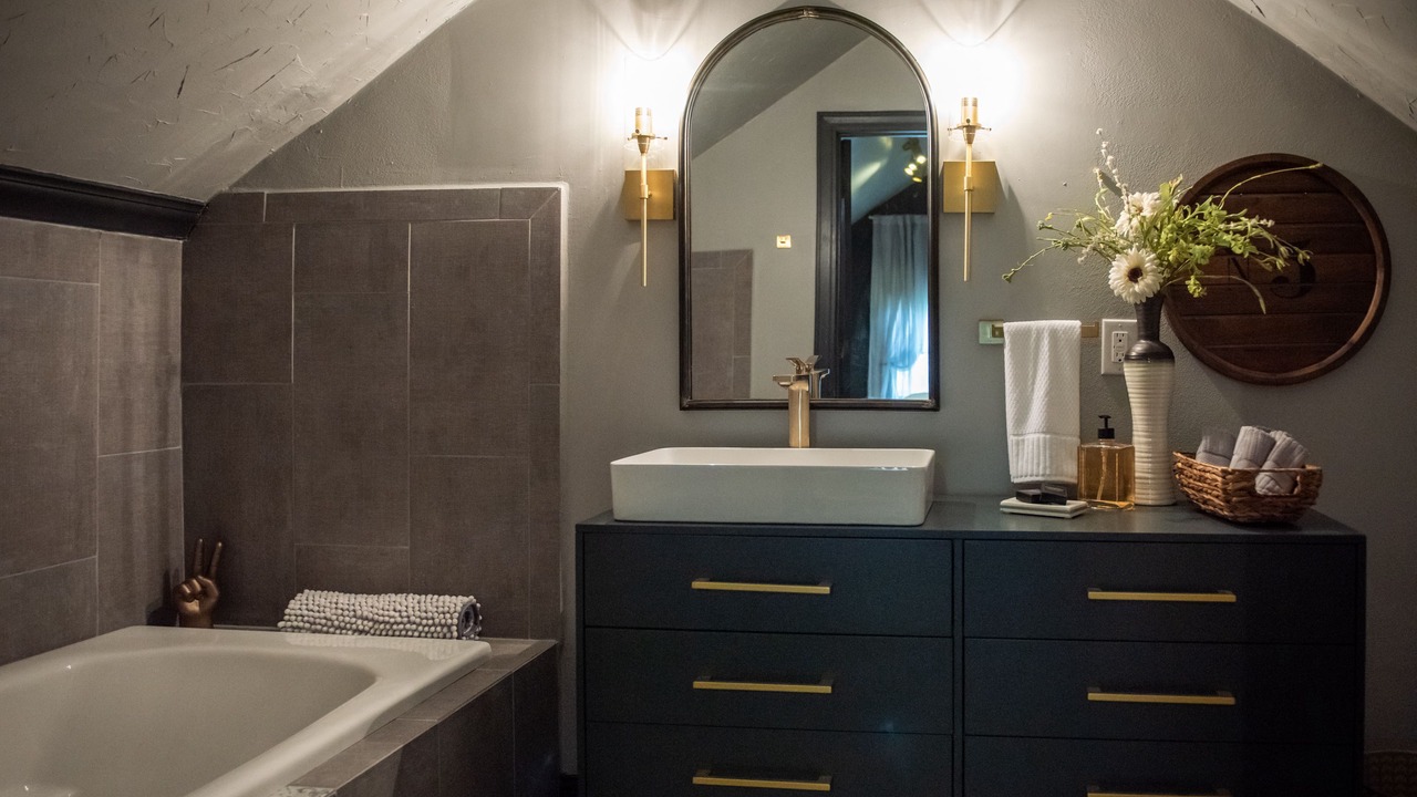 Photo of Bathroom in Peoria Heights