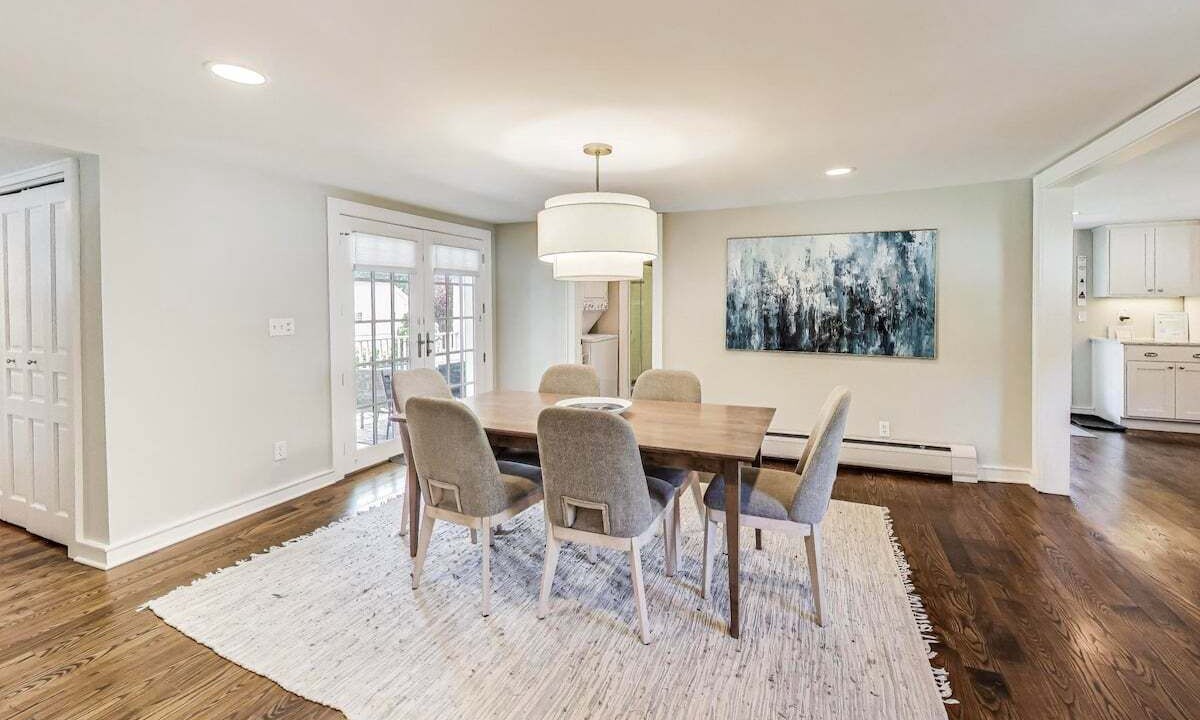 Photo of Bedroom in Lake Geneva