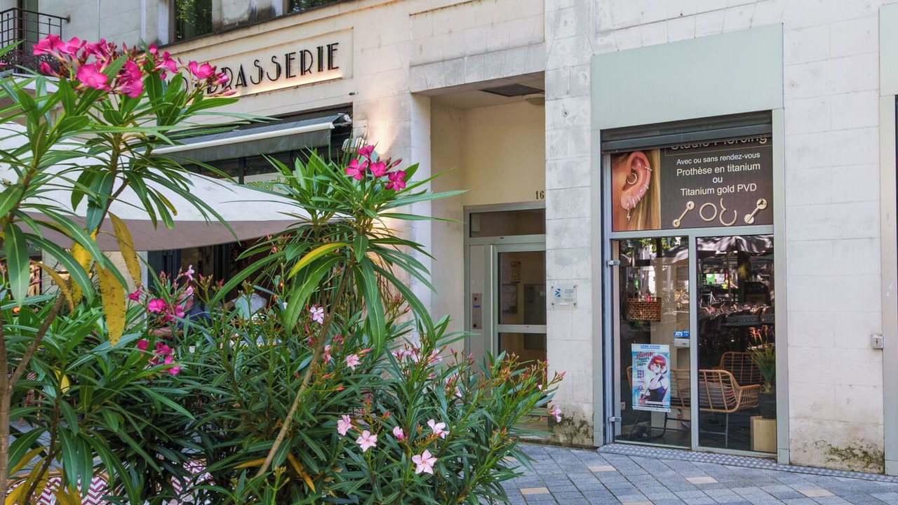 Photo of Outdoor in Tours