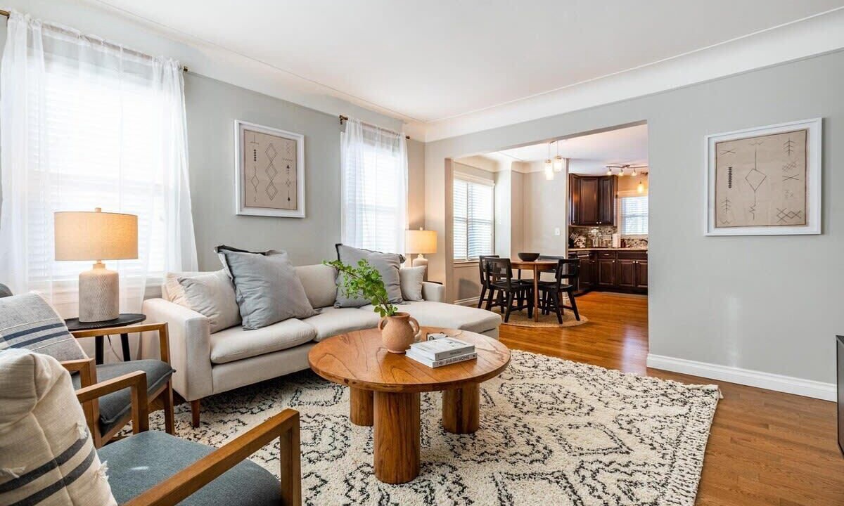 Photo of Livingroom in Plymouth