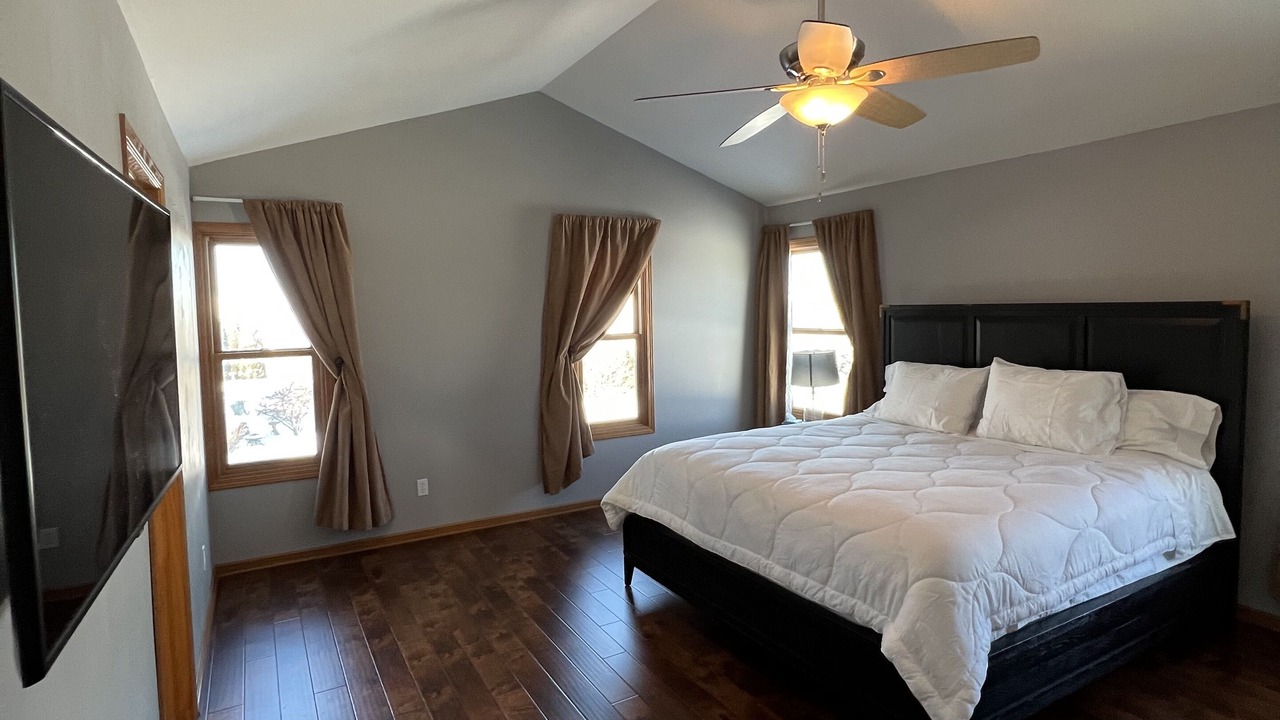 Photo of Bedroom in Pleasant Prairie