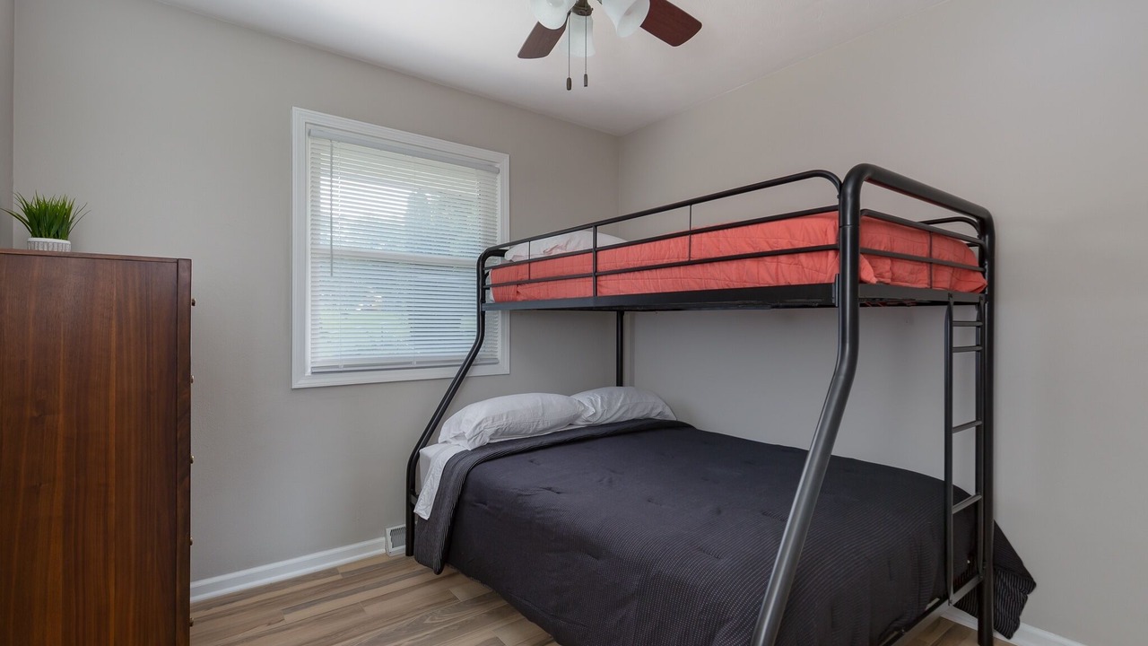 Photo of Bedroom in Bettendorf