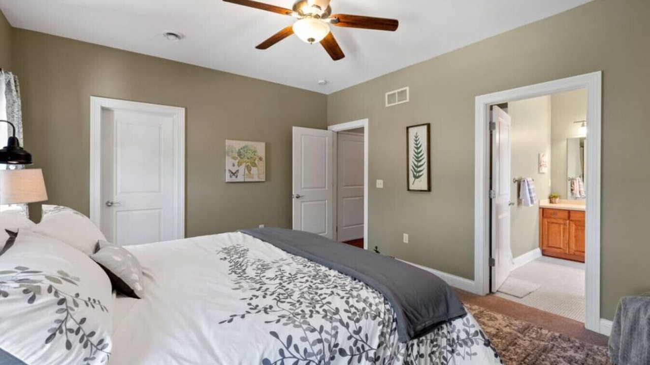 Photo of Bedroom in Brewers Hill