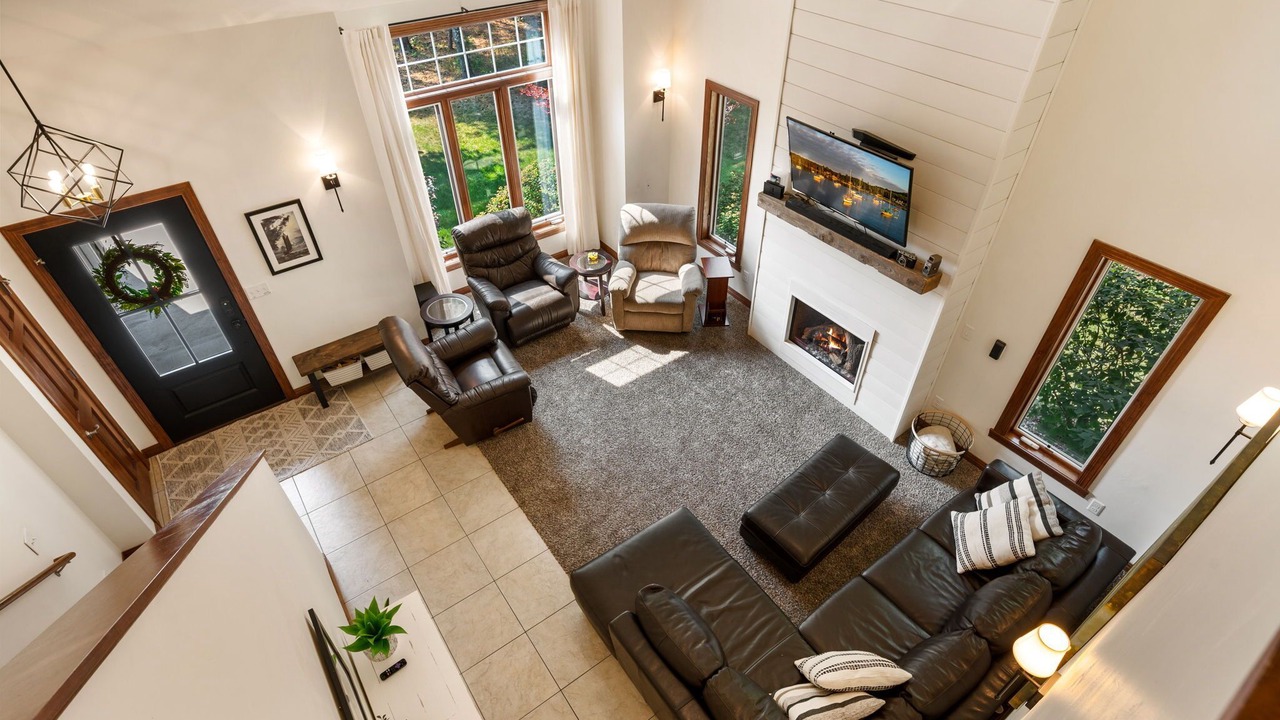 Photo of Livingroom in Fish Creek