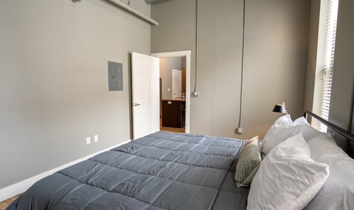 Photo of Bedroom in Downtown