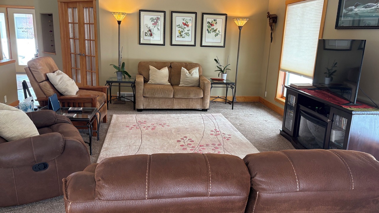 Photo of Livingroom in Decorah