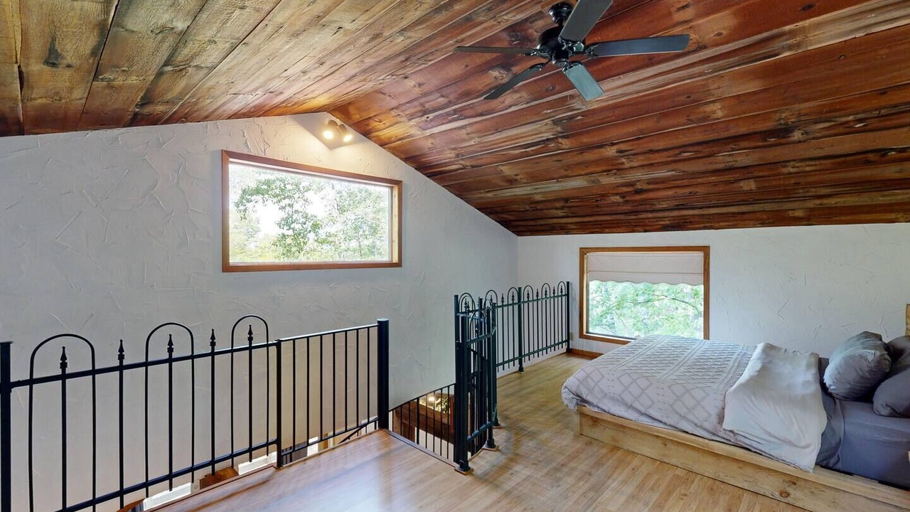Photo of Bedroom in Norwalk
