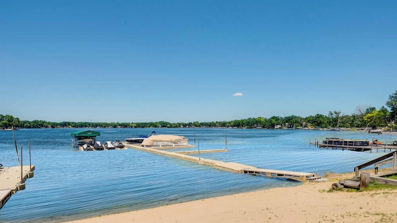 Photo of Others in Lake Catherine