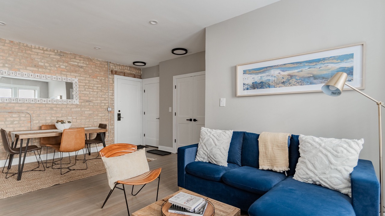 Photo of Livingroom in Ravenswood
