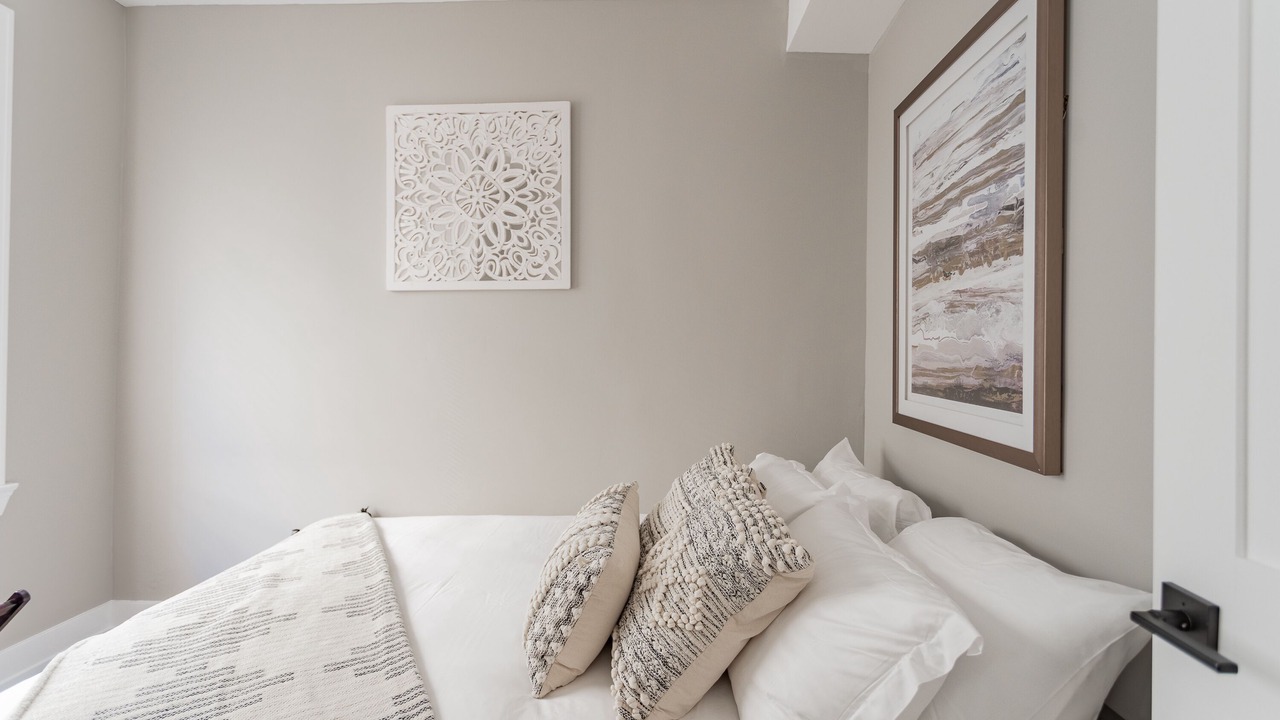 Photo of Bedroom in Ravenswood