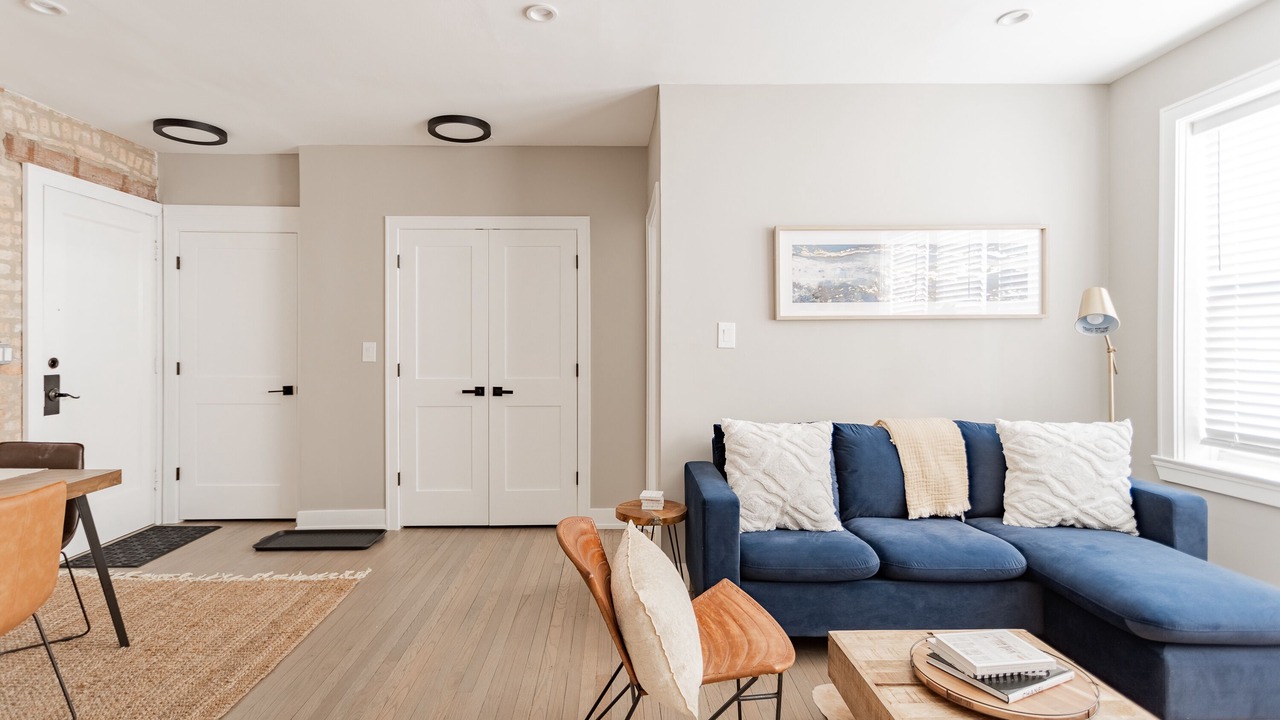 Photo of Livingroom in Ravenswood
