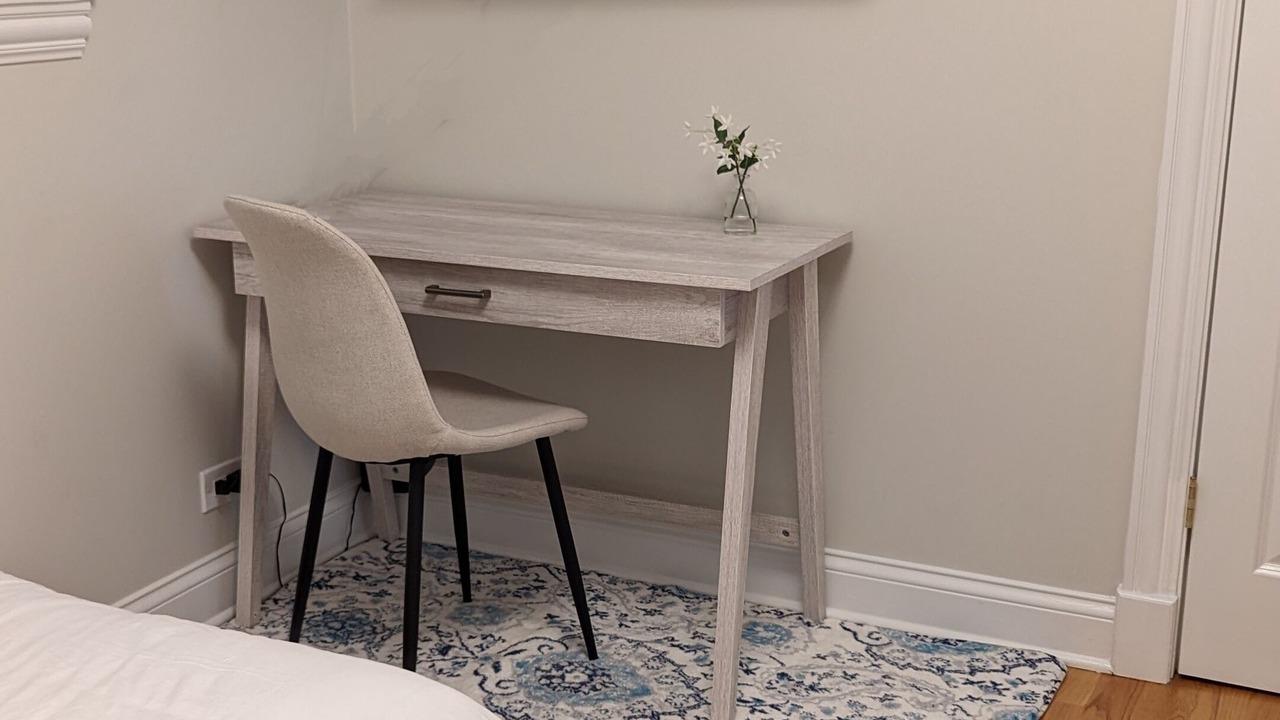 Photo of Bedroom in Addison