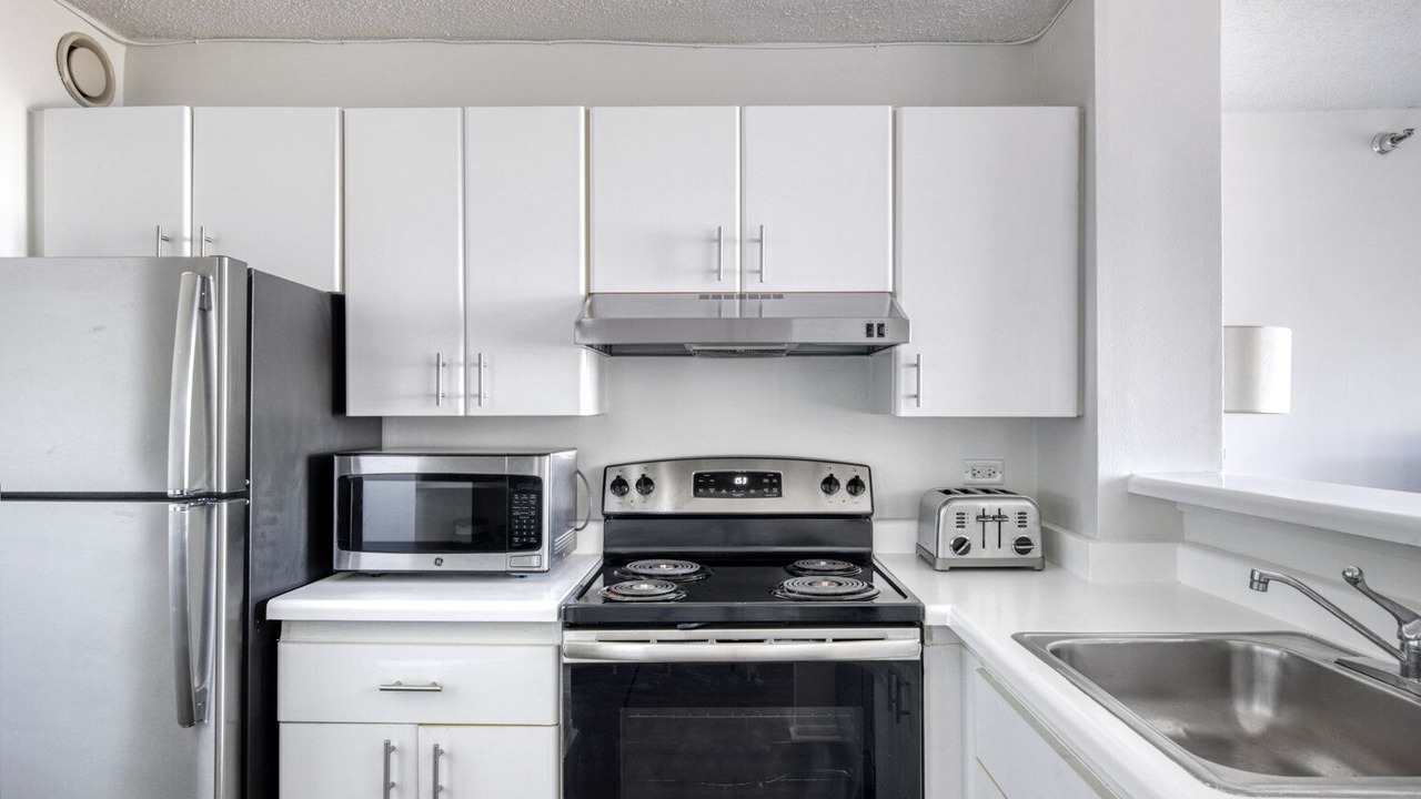 Photo of Kitchen in Streeterville