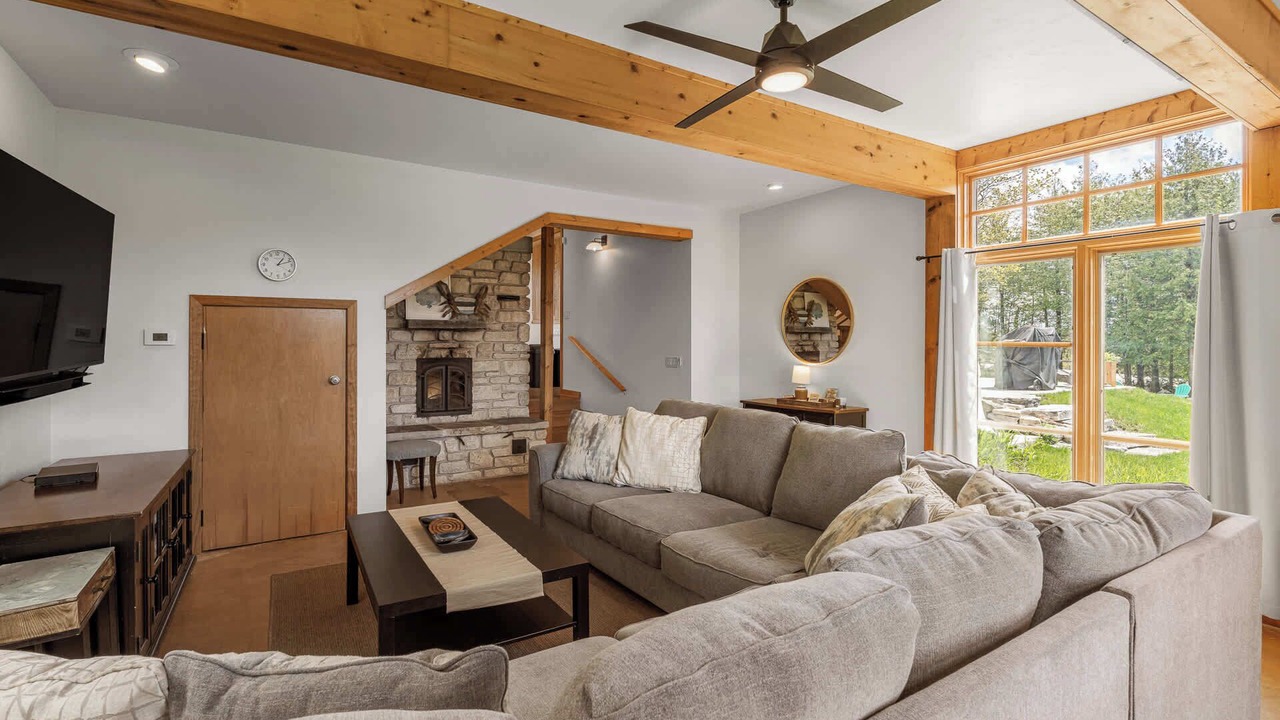 Photo of Livingroom in Ephraim
