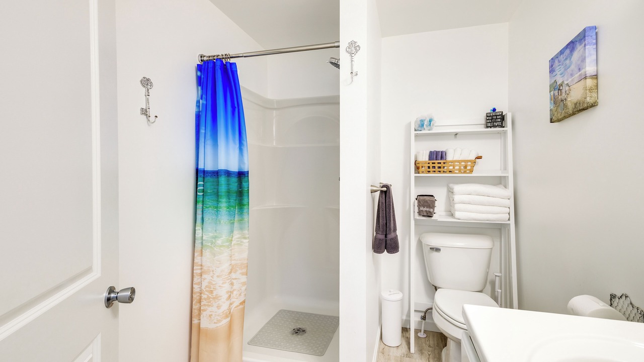 Photo of Bathroom in Central Lake