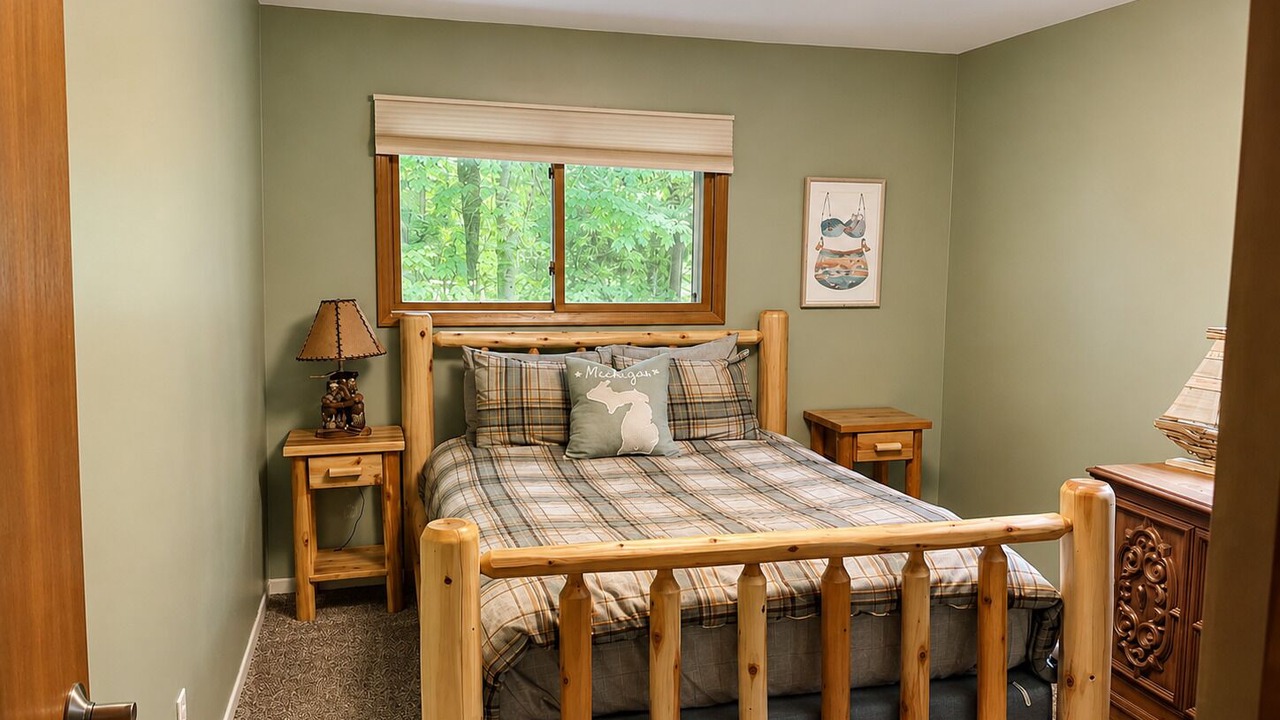 Photo of Bedroom in Cheboygan