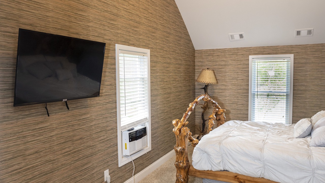 Photo of Bedroom in Howell