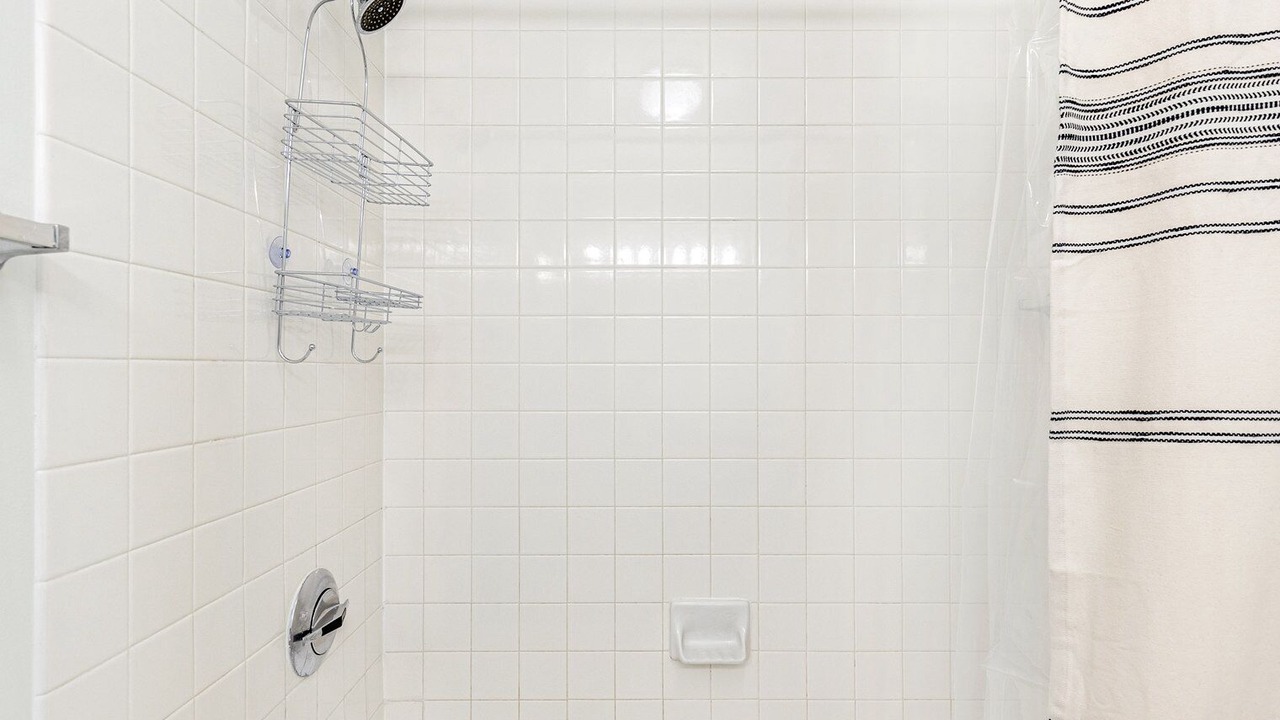 Photo of Bathroom in Streeterville