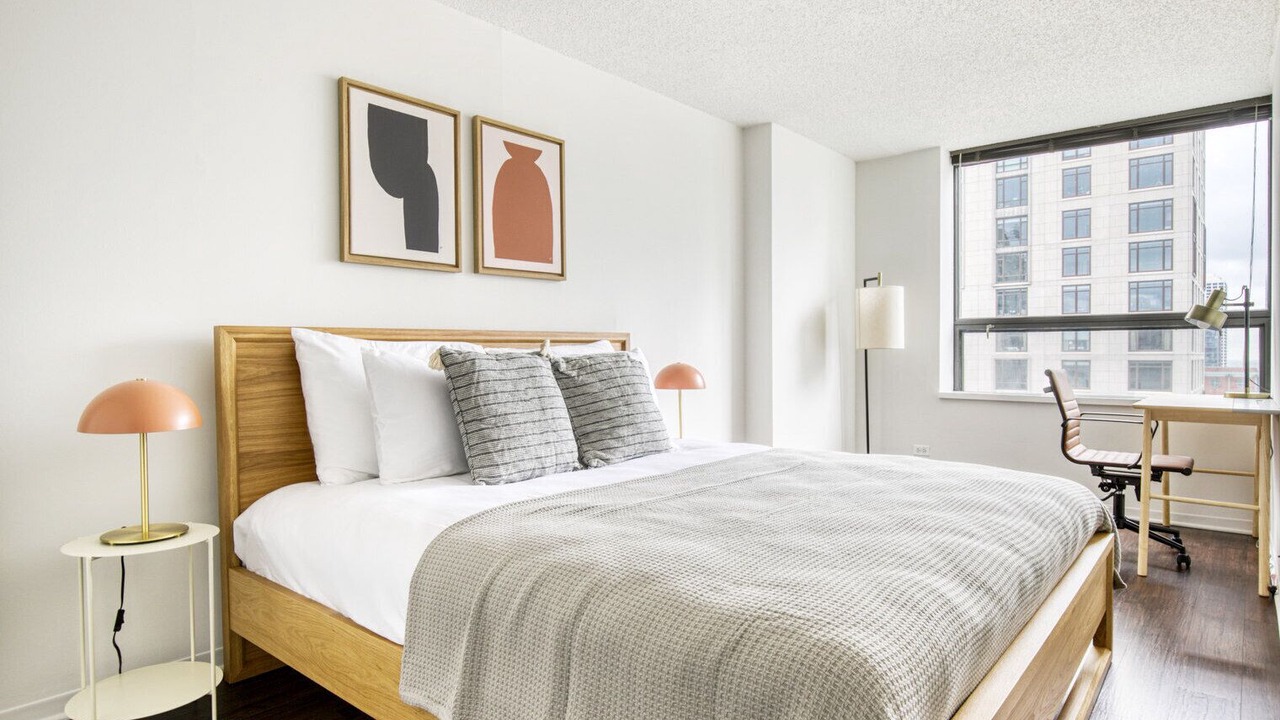 Photo of Bedroom in Streeterville
