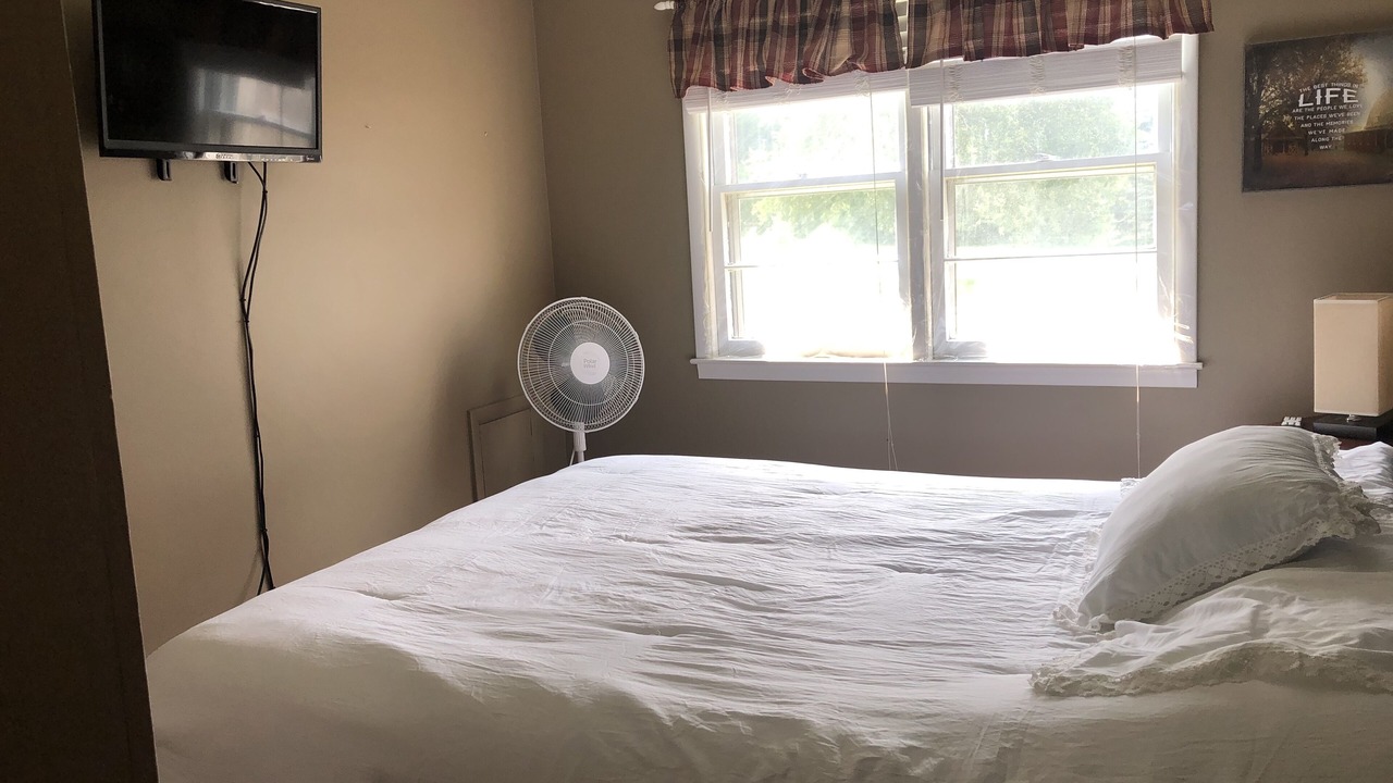 Photo of Bedroom in Birch Run Township