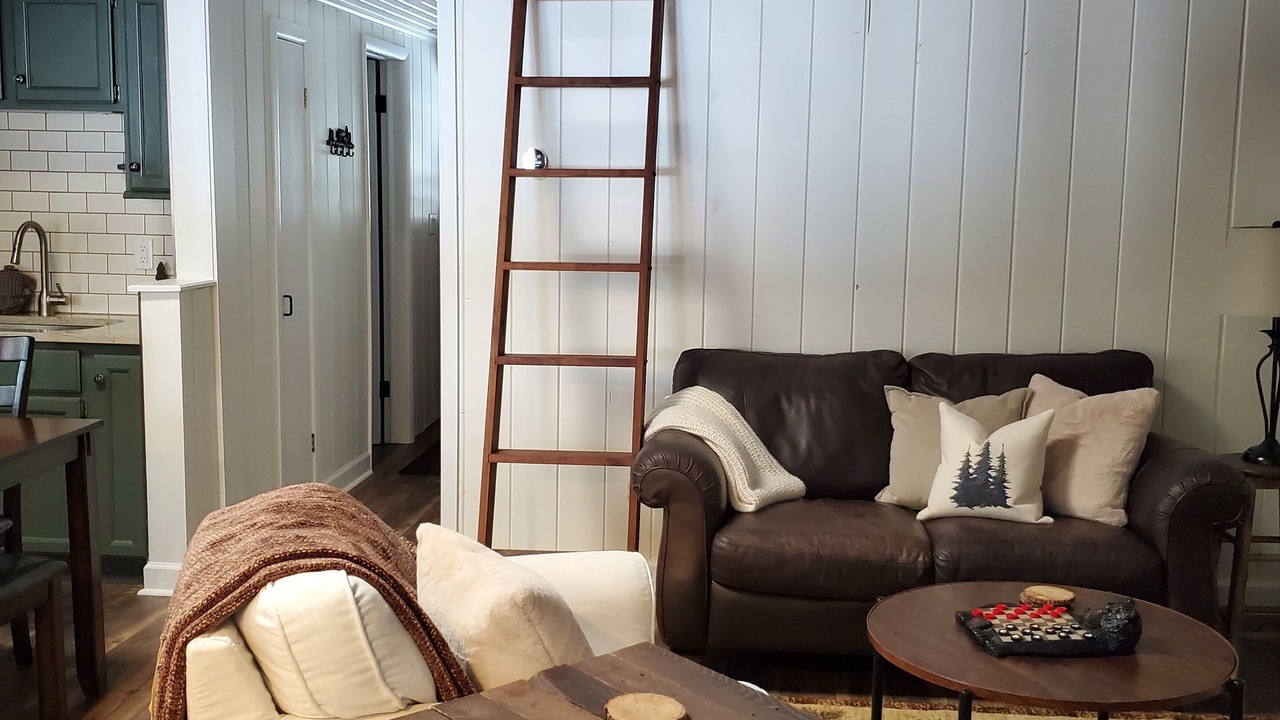 Photo of Bedroom in Townsend