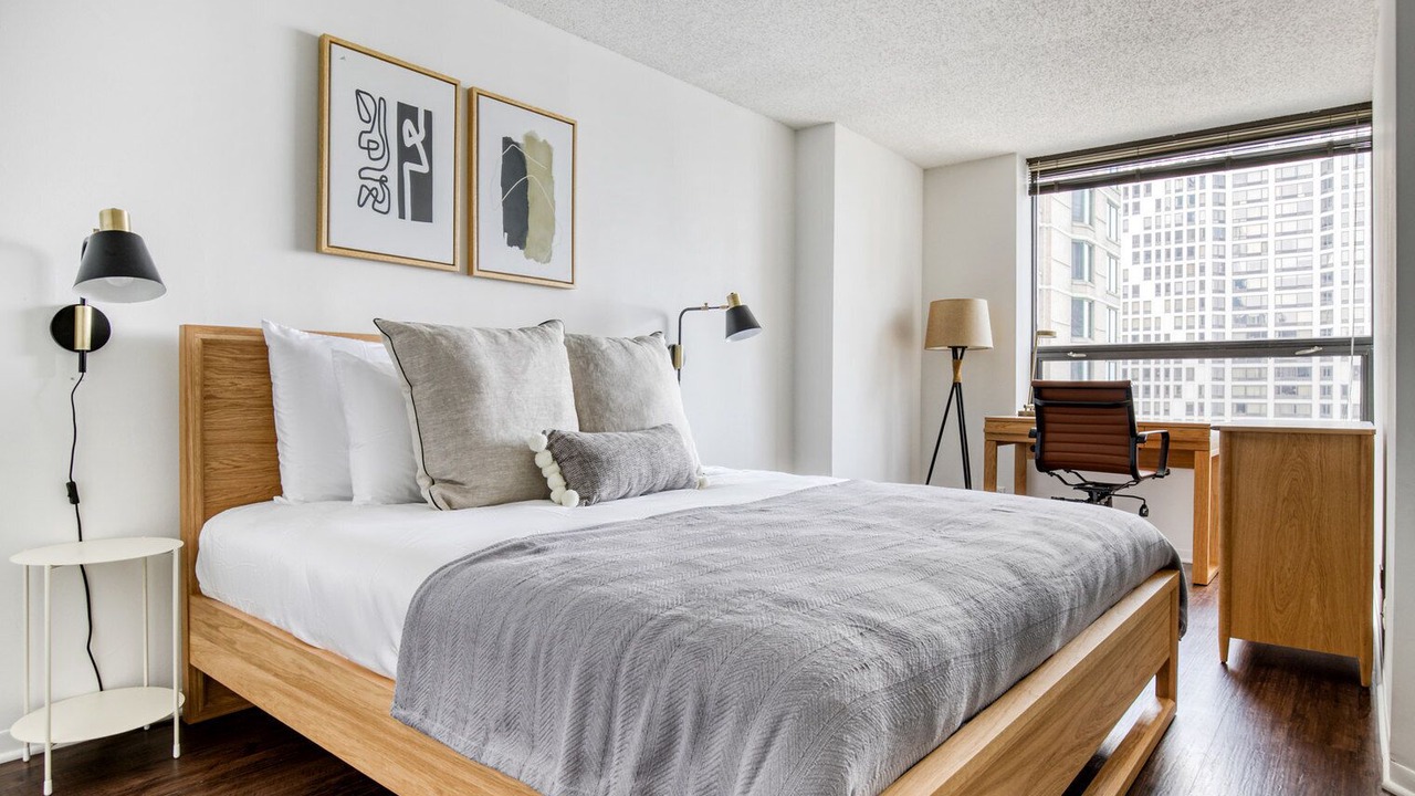 Photo of Bedroom in Streeterville