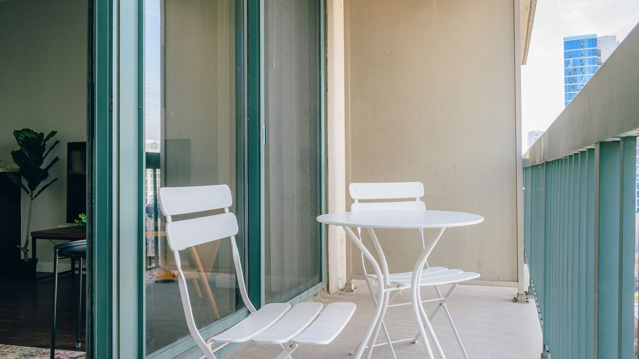 Photo of Patio Balcony in Near North Side