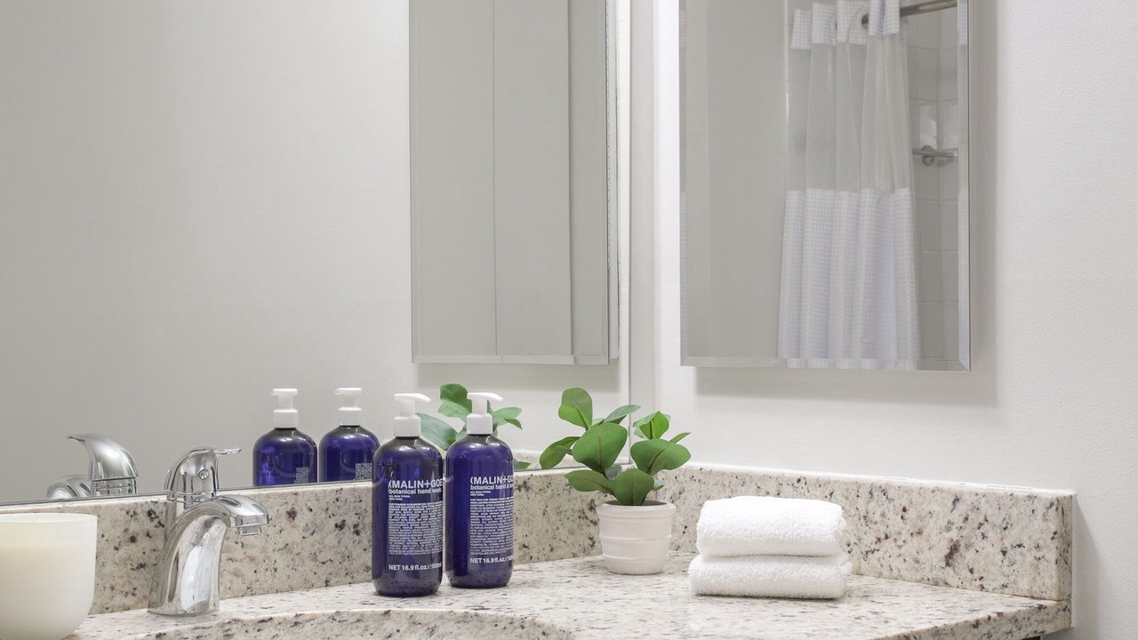 Photo of Bathroom in Near North Side