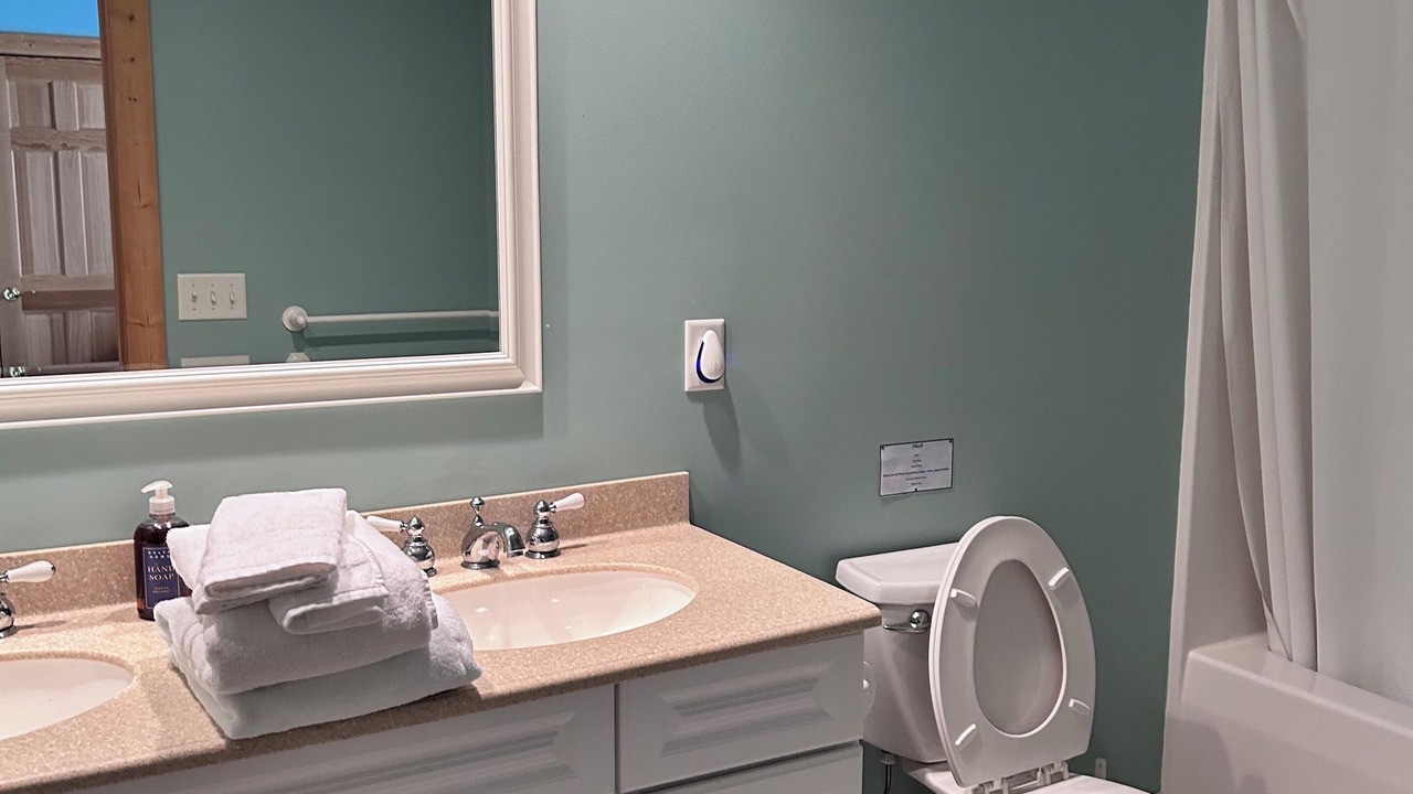 Photo of Bathroom in Frankfort