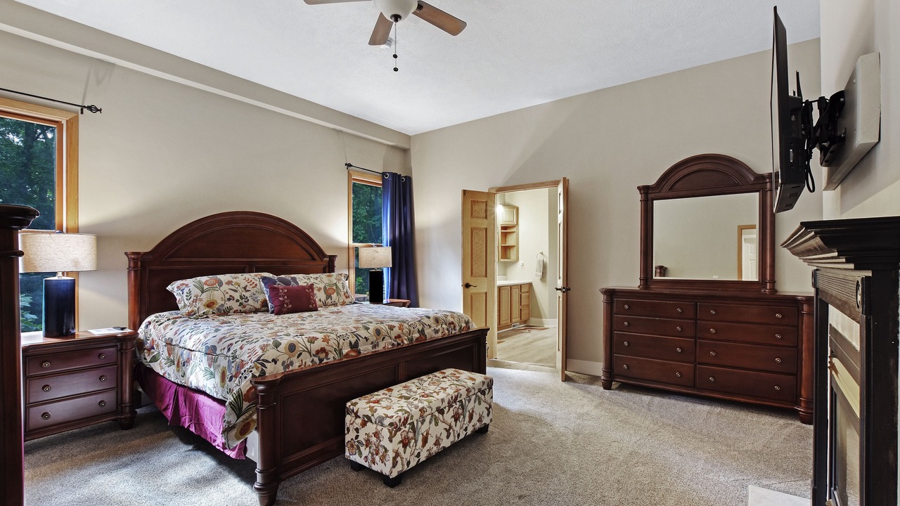 Photo of Livingroom in Battle Creek