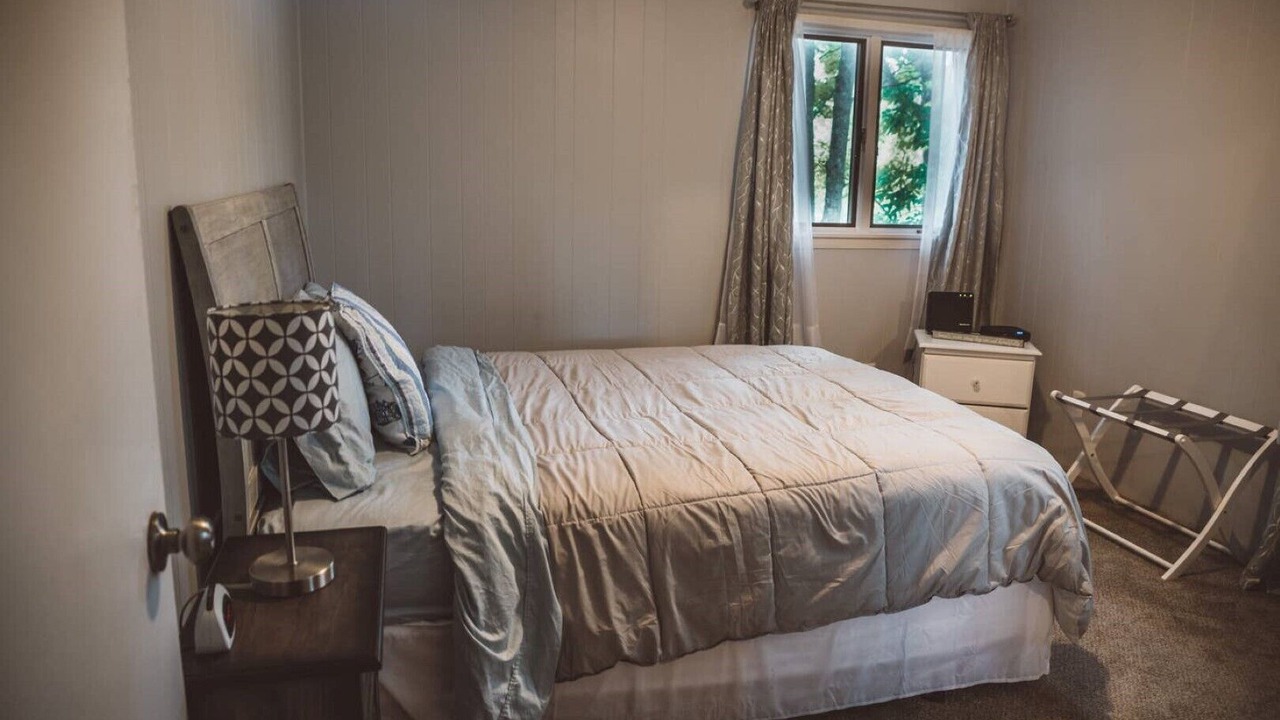 Photo of Bedroom in Interlochen