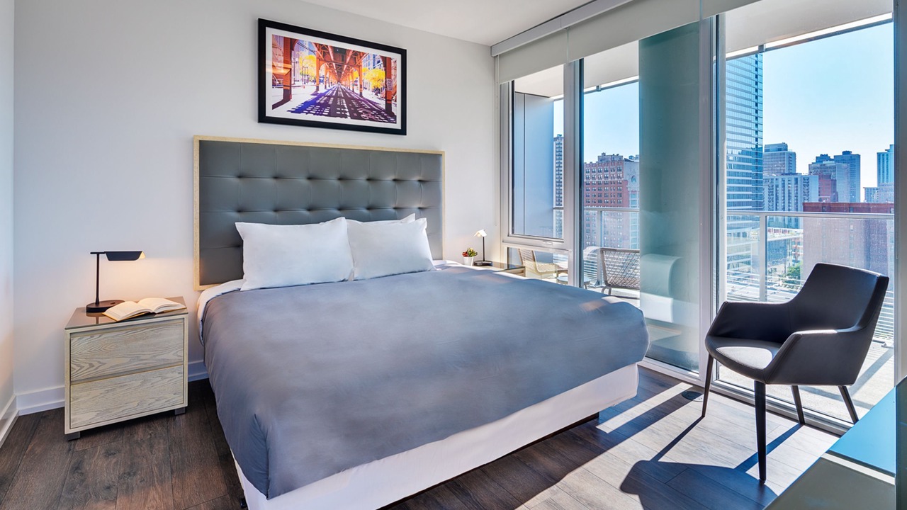 Photo of Bedroom in Near North Side