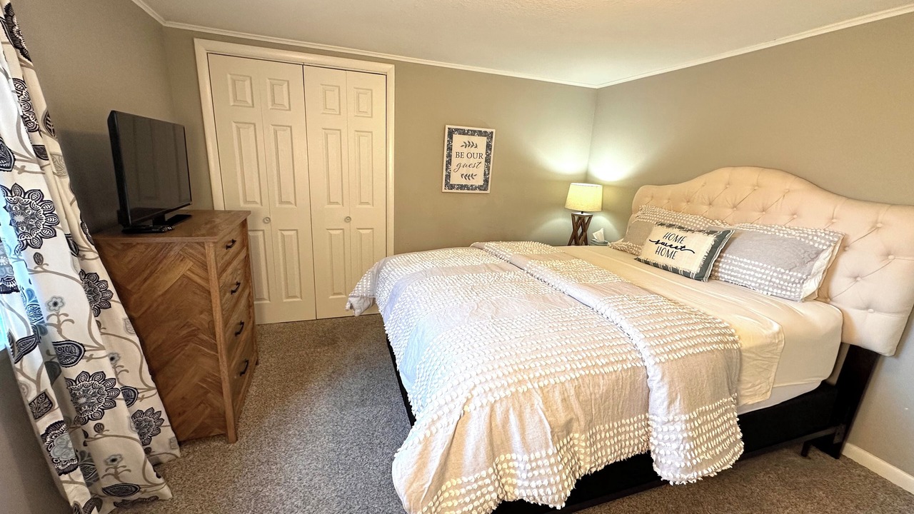 Photo of Bedroom in Bourbonnais