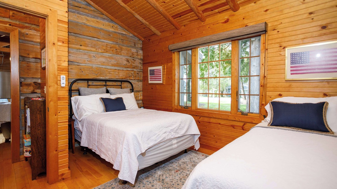Photo of Bedroom in Ephraim