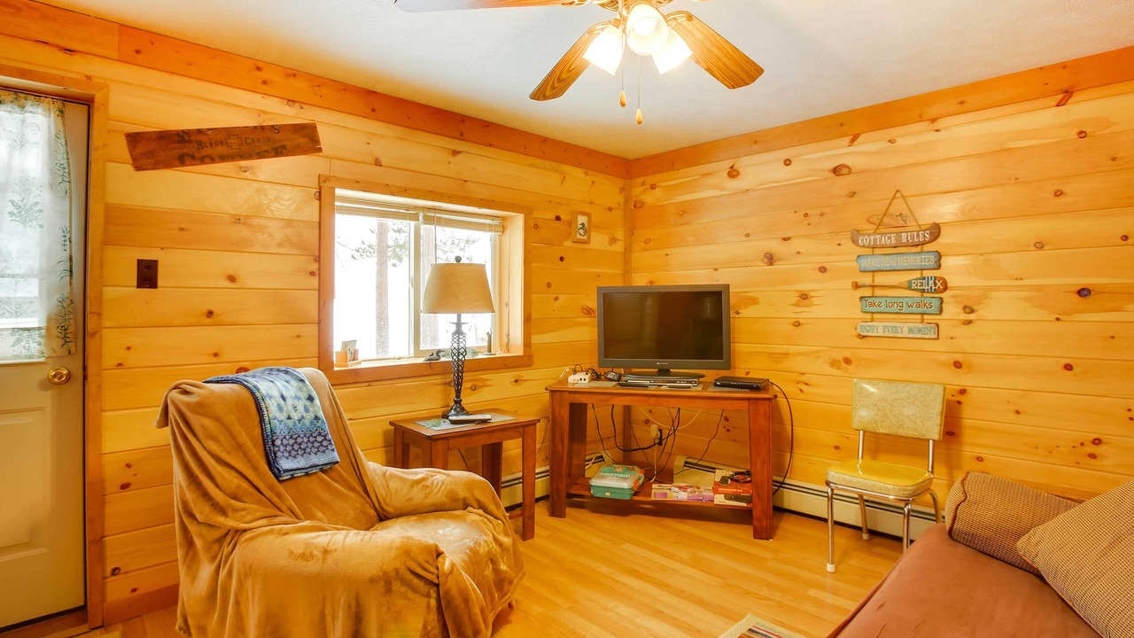 Photo of Bedroom in Interlochen