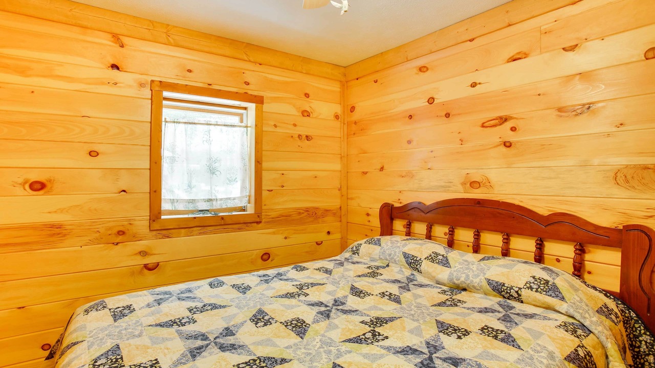 Photo of Bedroom in Interlochen