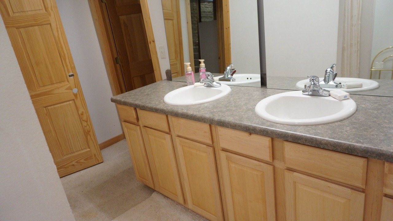 Photo of Bathroom in Waukee