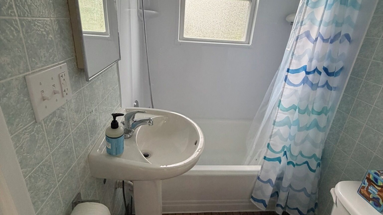 Photo of Bathroom in Lakeside