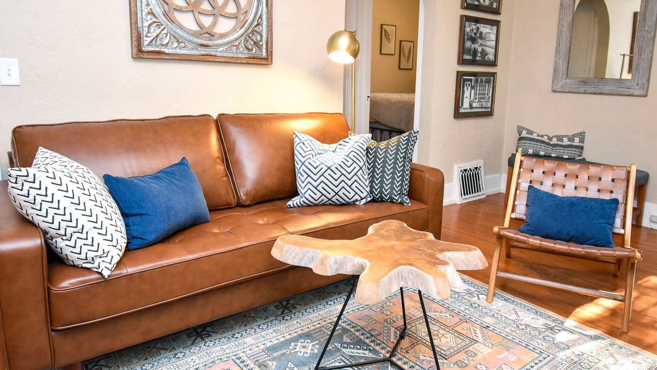 Photo of Livingroom in Peoria Heights