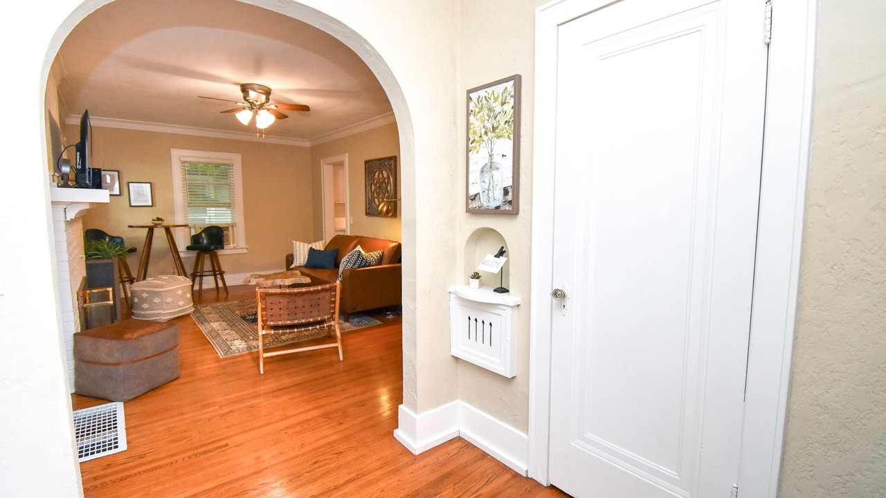 Photo of Livingroom in Peoria Heights