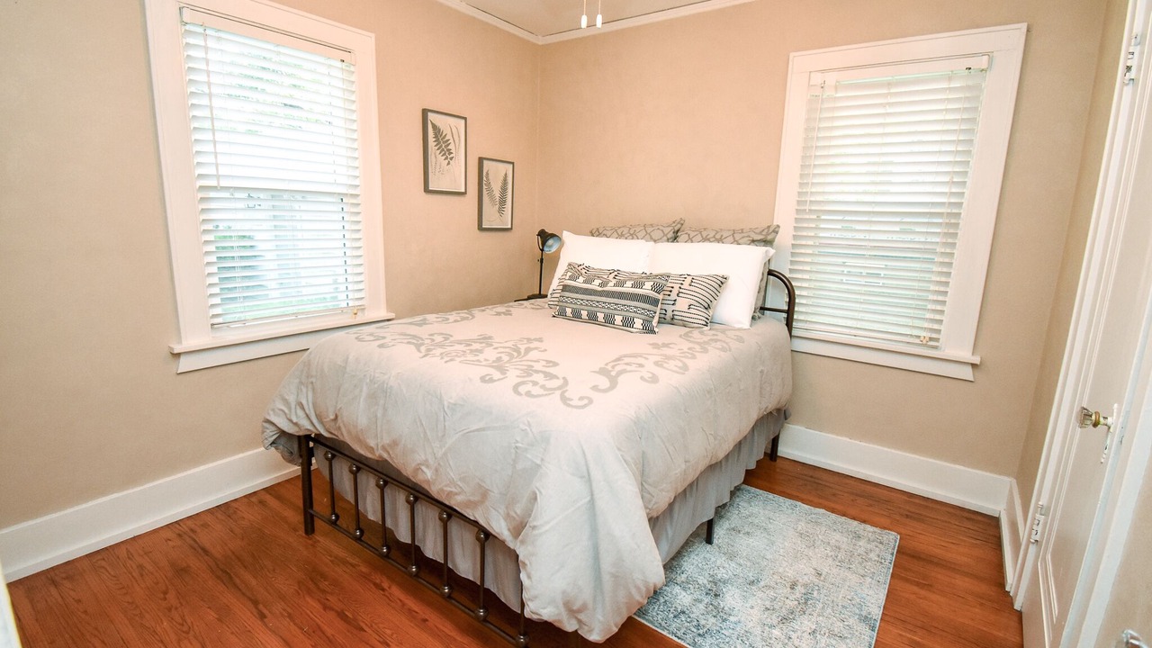 Photo of Bedroom in Peoria Heights